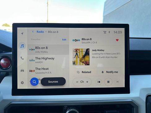 Used 2024 Toyota Tacoma TRD Off-Road image 11