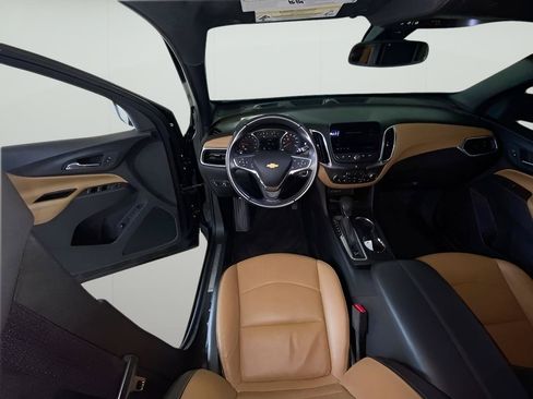 Used 2020 Chevrolet Equinox Premier w/ LPO, Floor Liner Package AWD/4WD image 38