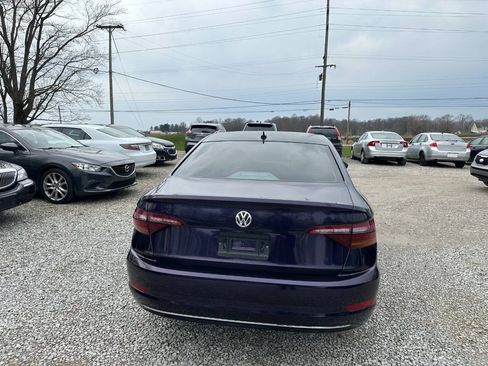 Used 2019 Volkswagen Jetta SE FWD image 6