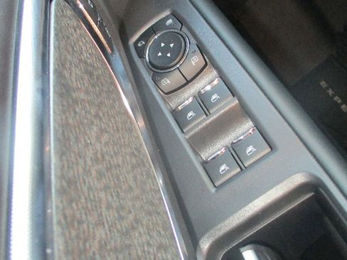 New 2025 Ford Expedition Tremor image 16