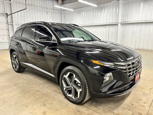 Used 2023 Hyundai Tucson Limited w/ Cargo Package AWD/4WD image 1
