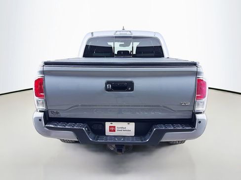 Used 2021 Toyota Tacoma TRD Sport w/ Technology Package AWD/4WD image 7