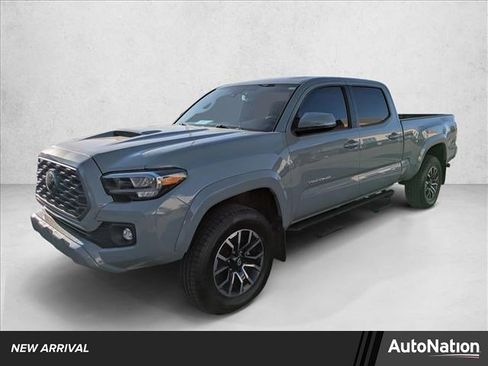 Used 2022 Toyota Tacoma TRD Sport w/ Technology Package image 1