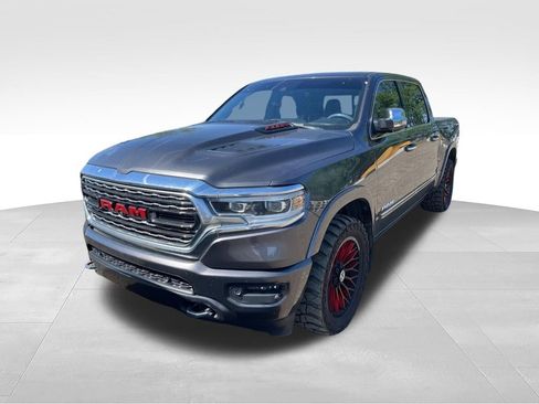 Used 2019 RAM 1500 Limited AWD/4WD image 2