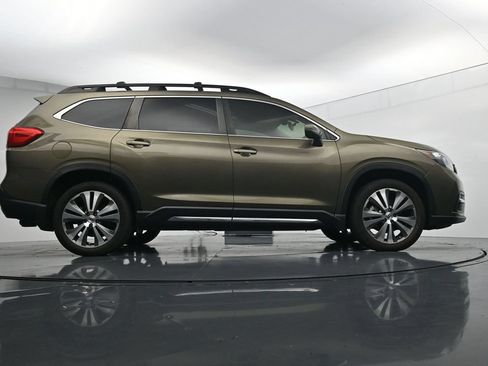 Used 2022 Subaru Ascent Limited w/ Technology Package AWD/4WD image 24