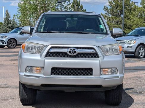Used 2013 Toyota 4Runner SR5 w/ Convenience Pkg AWD/4WD image 2