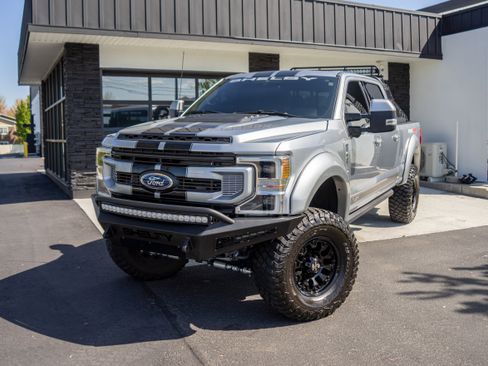 Used 2022 Ford F250 Lariat w/ Lariat Ultimate Package image 3