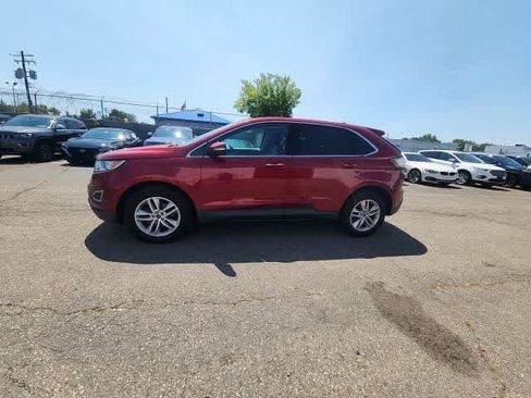 Used 2017 Ford Edge SEL w/ Equipment Group 201A FWD image 28