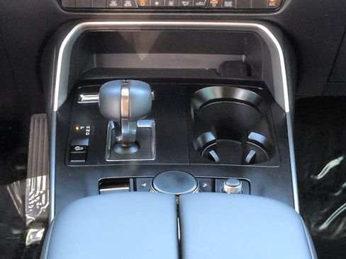 Used 2024 MAZDA CX-90 3.3 Turbo w/ Select Package image 19