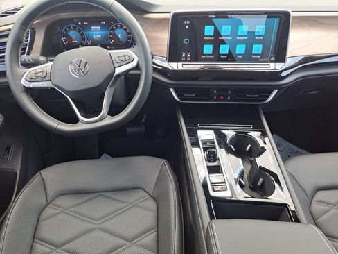 New 2026 Volkswagen Atlas SE image 22