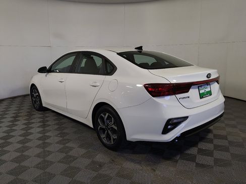 Used 2020 Kia Forte LXS FWD image 3
