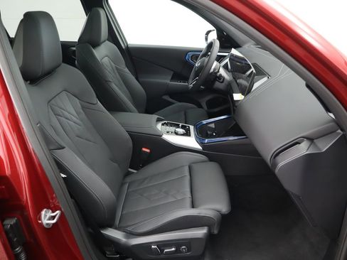 Certified 2025 BMW X3 xDrive30i w/ Premium Package image 22