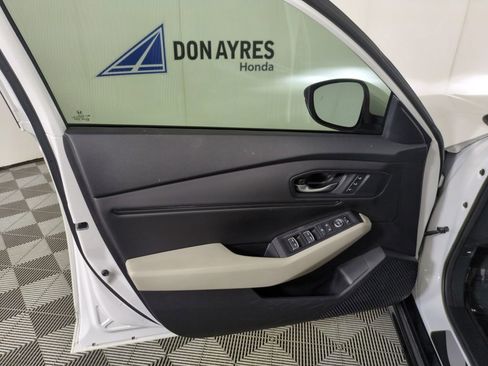 Used 2023 Honda Accord EX-L image 10
