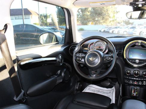 Used 2020 MINI Cooper S w/ Storage Package image 27