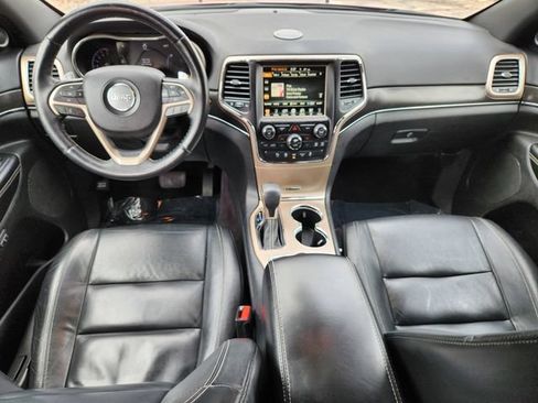 Used 2017 Jeep Grand Cherokee Limited AWD/4WD image 23
