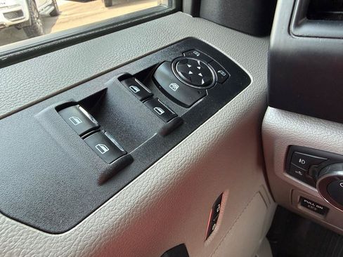 Used 2019 Ford F150 XL w/ Equipment Group 101A Mid AWD/4WD image 26