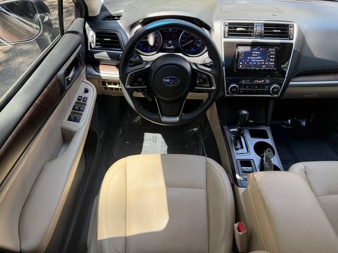 Used 2019 Subaru Outback 3.6R Limited AWD/4WD image 16