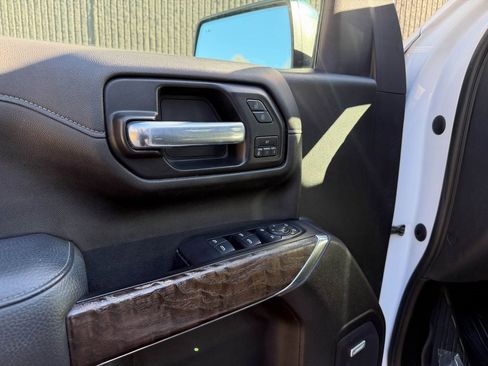Used 2021 GMC Sierra 1500 Denali w/ Denali Ultimate Package image 13