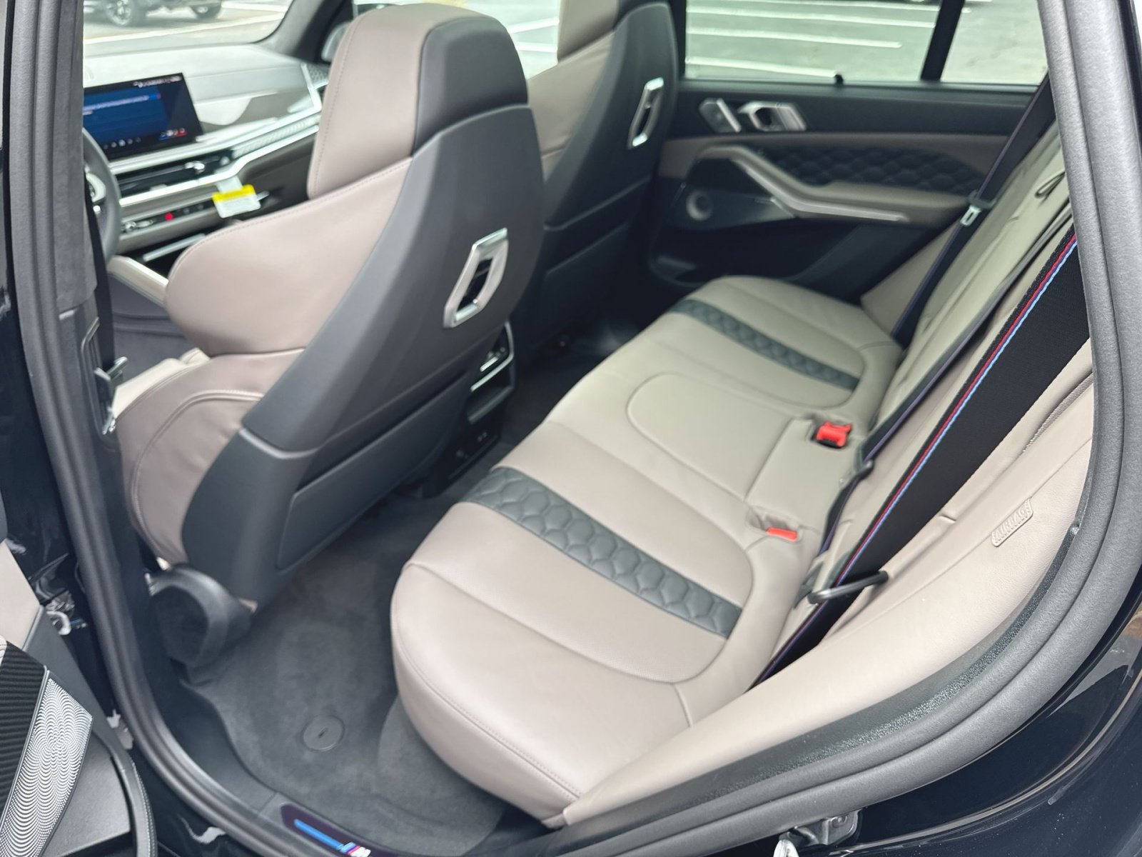 New 2026 BMW X5 M Competition w/ Executive Package AWD/4WD image 25