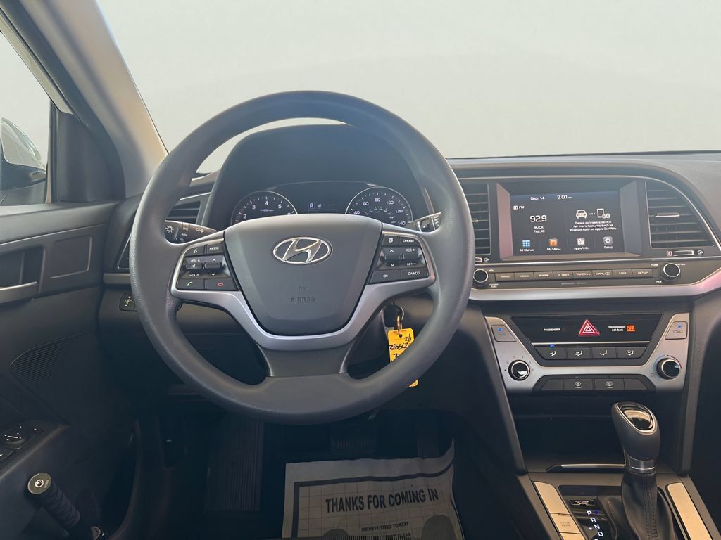 Used 2018 Hyundai Elantra SEL FWD image 5