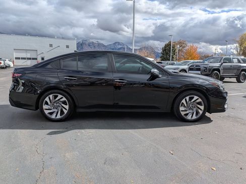 Used 2023 Subaru Legacy Touring XT image 2