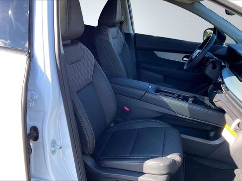 New 2026 Nissan Murano Platinum w/ Cargo Package AWD/4WD image 9
