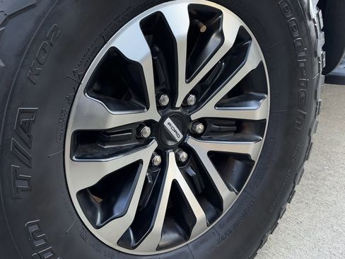 Used 2020 Ford F150 Raptor w/ Equipment Group 801A Mid image 11