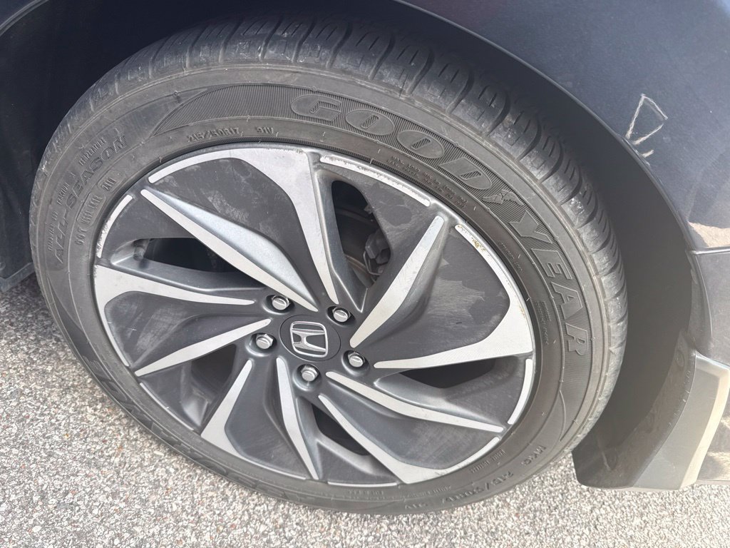 Used 2019 Honda Insight Touring image 6