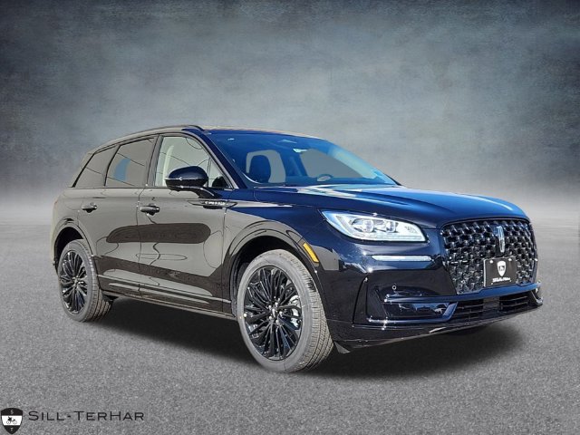New 2025 Lincoln Corsair Reserve w/ Equipment Group 202A AWD/4WD image 1