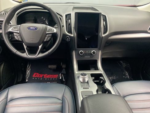 Used 2023 Ford Edge SEL w/ Sport Appearance Package AWD/4WD image 15