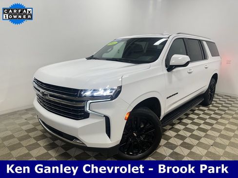 Used 2021 Chevrolet Suburban LT image 1