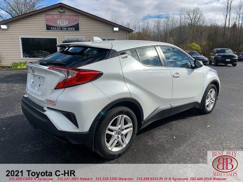 Used 2021 Toyota C-HR XLE image 6