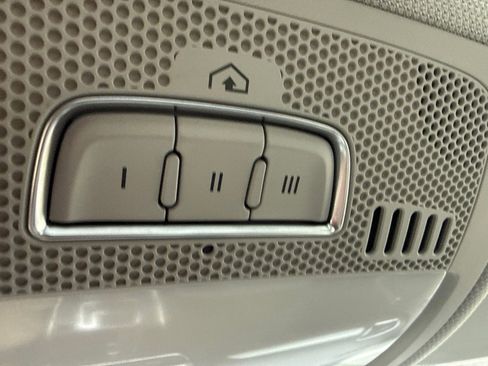 Used 2013 Audi A4 2.0T Premium image 27