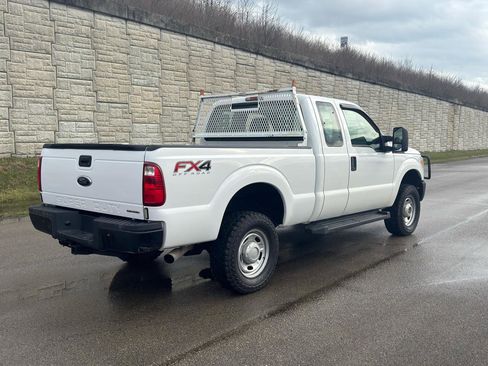 Used 2011 Ford F250 XL image 4