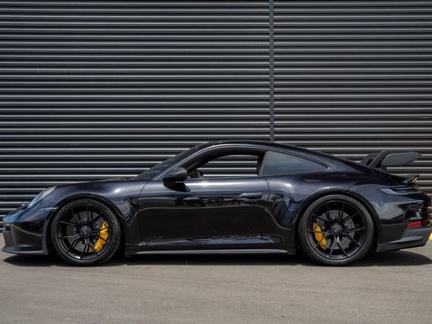 Used 2022 Porsche 911 GT3 image 2