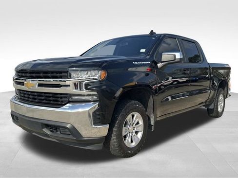 Used 2022 Chevrolet Silverado 1500 LT w/ Bed Protection Package image 4
