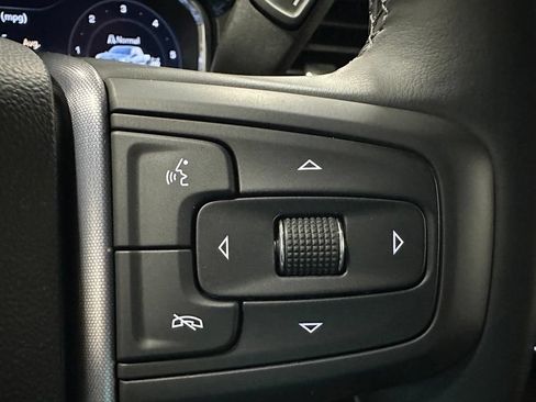 Used 2025 GMC Sierra 1500 SLT AWD/4WD image 20