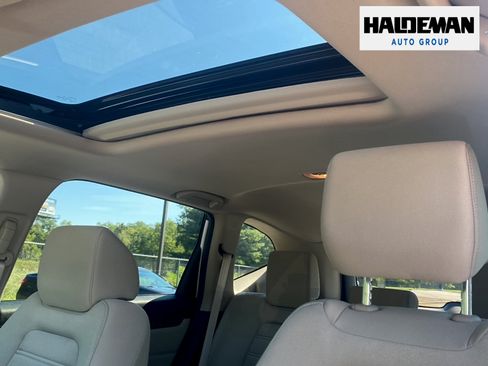 Used 2022 Honda CR-V EX image 8