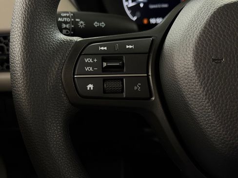 New 2026 Honda HR-V LX image 17