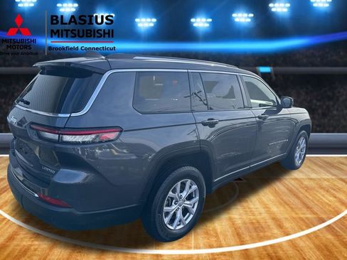 Used 2022 Jeep Grand Cherokee L Limited image 18