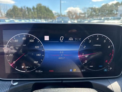 Used 2023 Mercedes-Benz C 300 Sedan image 10