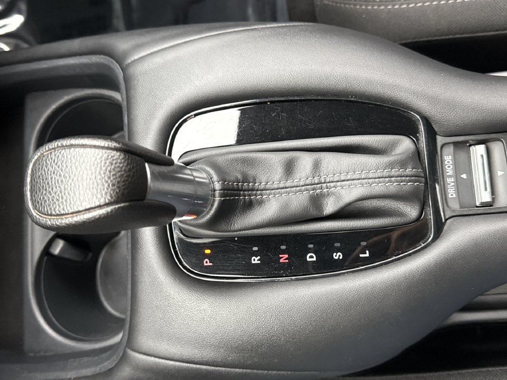 Used 2025 Honda HR-V LX image 21