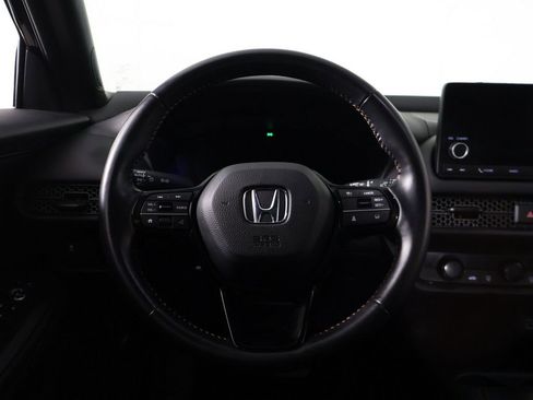 Used 2025 Honda HR-V Sport image 37