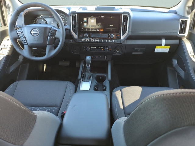 Used 2026 Nissan Frontier SV w/ SV Convenience Package RWD image 14