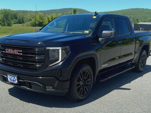 Used 2022 GMC Sierra 1500 Elevation AWD/4WD image 4
