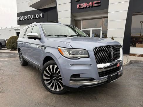 Used 2022 Lincoln Navigator L Black Label image 3