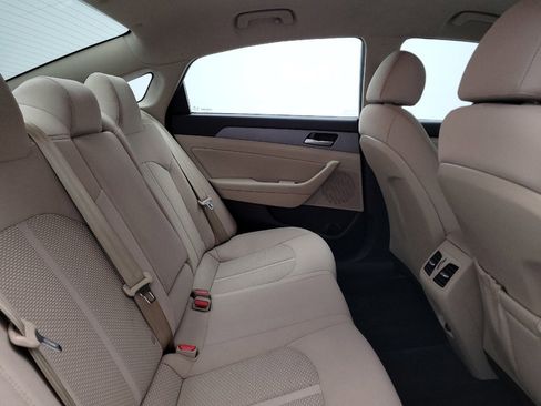 Used 2019 Hyundai Sonata SEL image 19