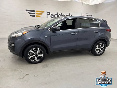 Used 2020 Kia Sportage LX w/ LX Popular Package AWD/4WD image 2