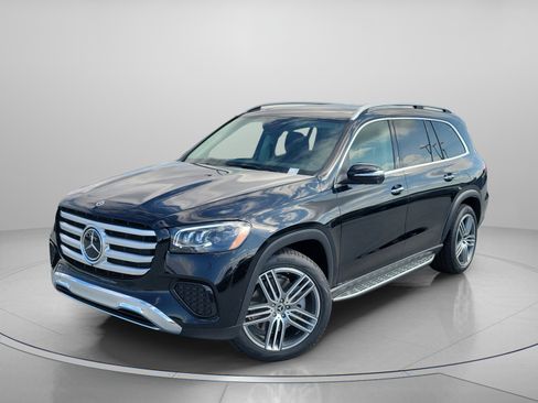 New 2026 Mercedes-Benz GLS 450 4MATIC image 2