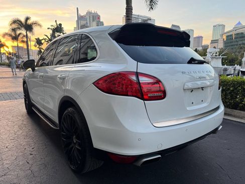 Used 2013 Porsche Cayenne image 5